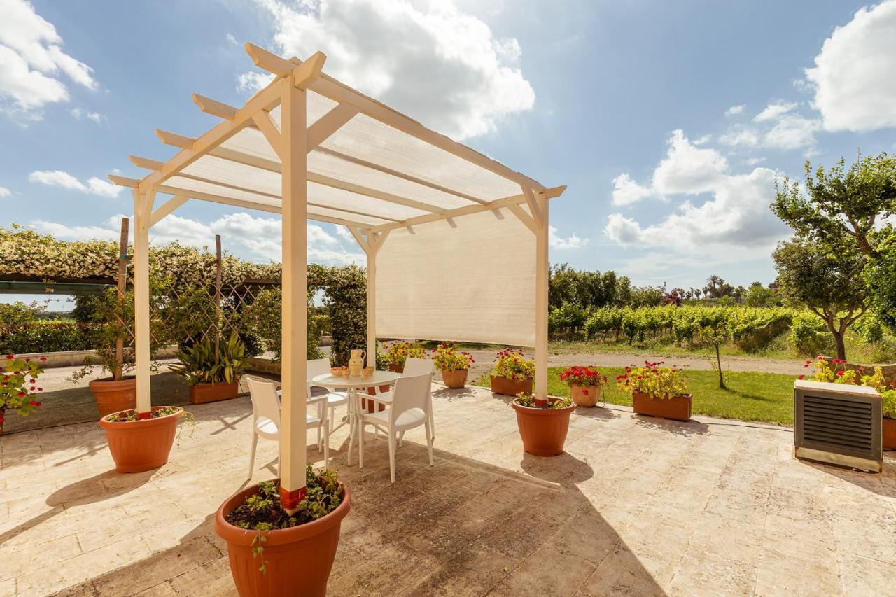 Tenuta Giardini Nuovi Novoli Exterior foto