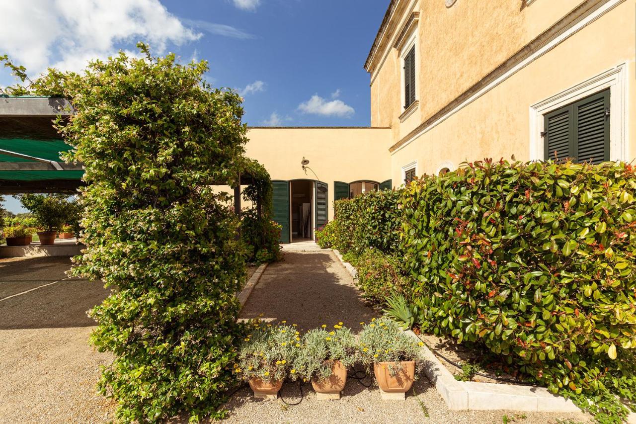 Tenuta Giardini Nuovi Novoli Exterior foto